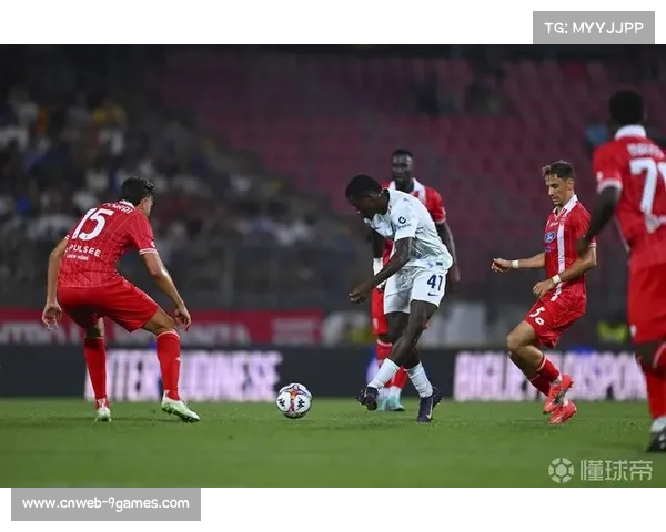 懂球帝APP全方位报道全球足球新闻并提供主流联赛视频直播服务